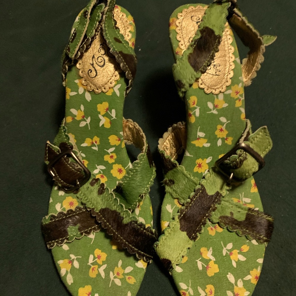 Shoes